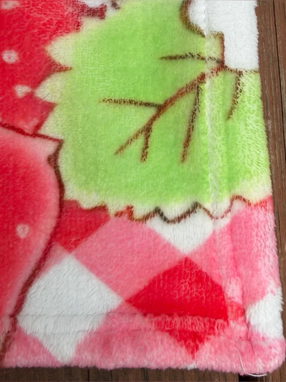 Hello Kitty Strawberry Shortcake Pink Plush Throw Blanket 37 x 49 Lightweight